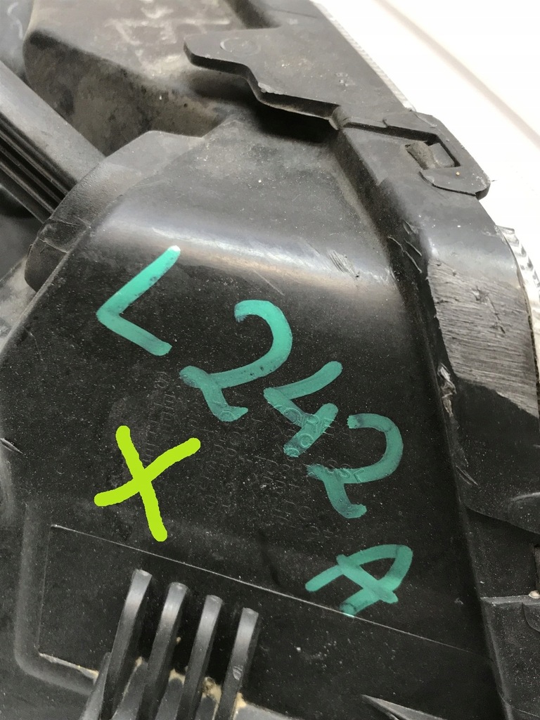 фото №13, Subaru tribeca 2008- фара лампа обычная 84001xa02b