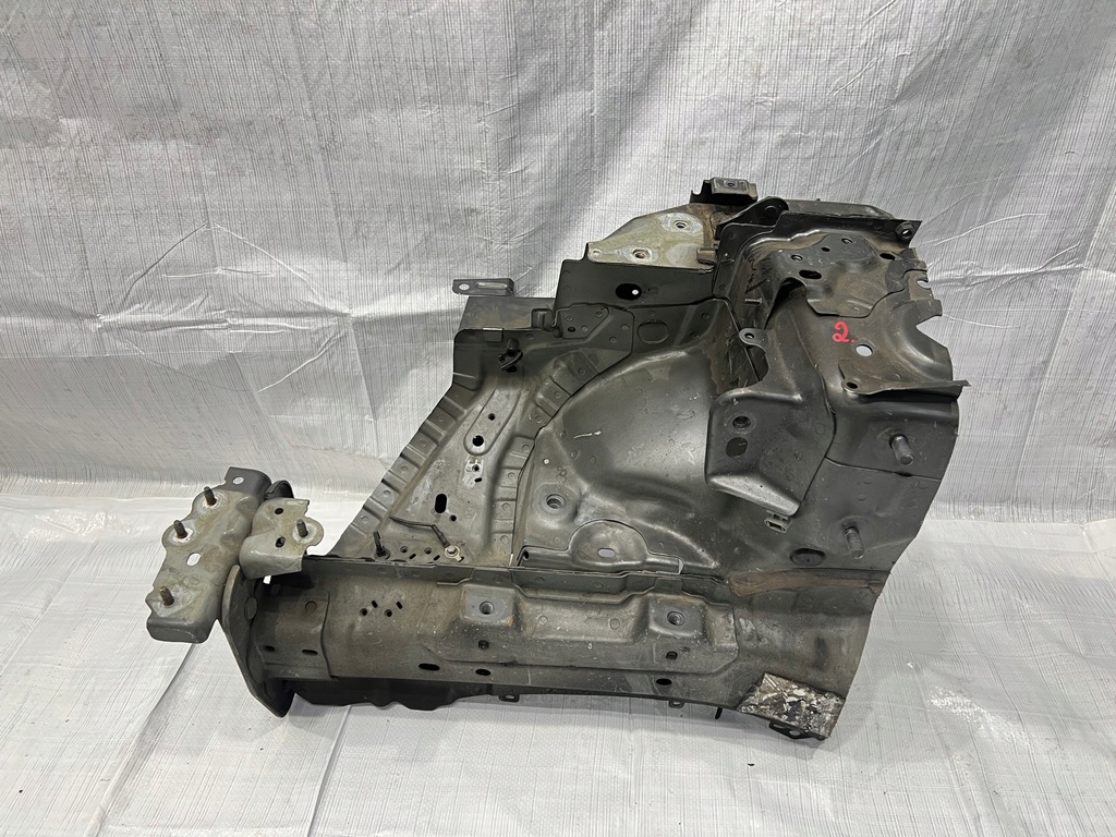 фото №1, Чверть лонжерон перед права jaguar e-pace