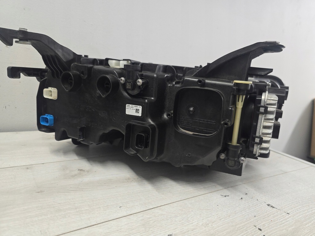 фото №11, Лампа левая правая bmw 7 g70 комплектная base