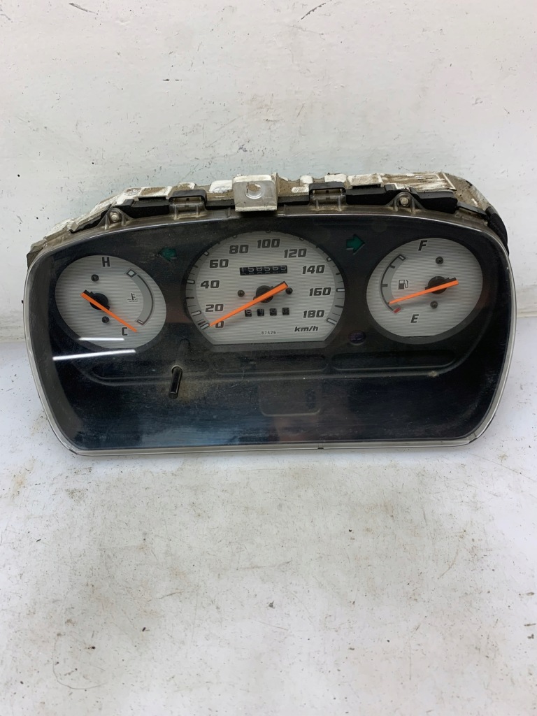 фото №1, Счетчик приборная панель 83010-87431 daihatsu