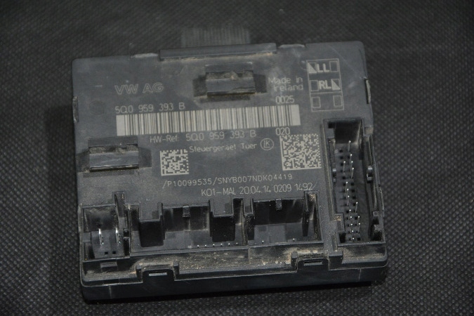 фото №1, Модуль дверь левый перед vw golf vii 5q0959393b