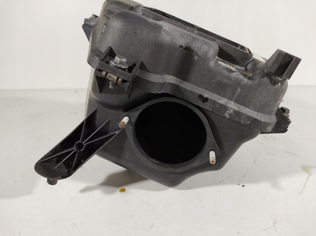 фото №6, Jeep compass 2.2d 13- корпус фильтра воздуха