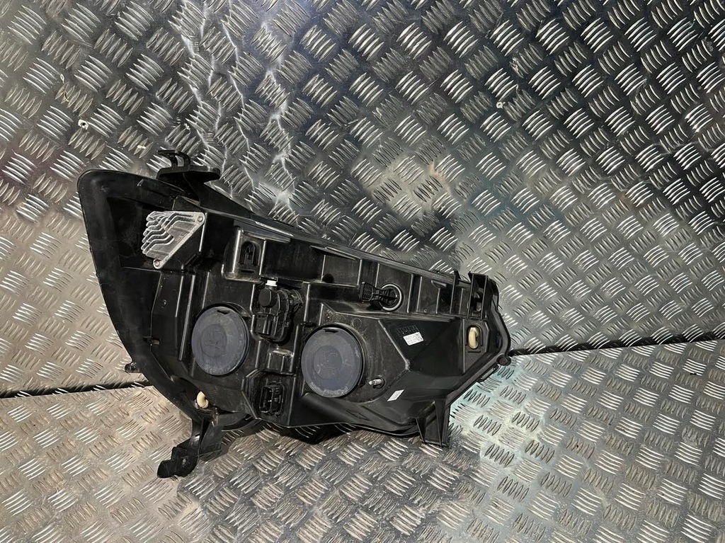 фото №2, Лампа левая фара левый renault master iii lift iv 2019- 260607867r