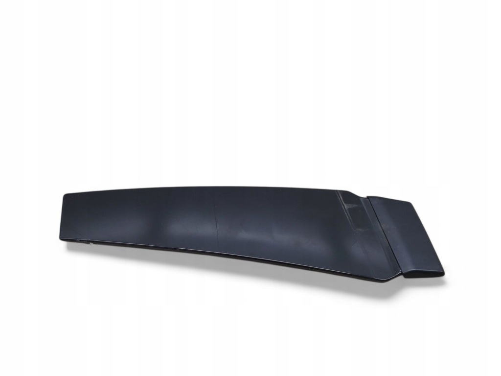 фото №1, Maserati levante 670040320 левая сторона накладки