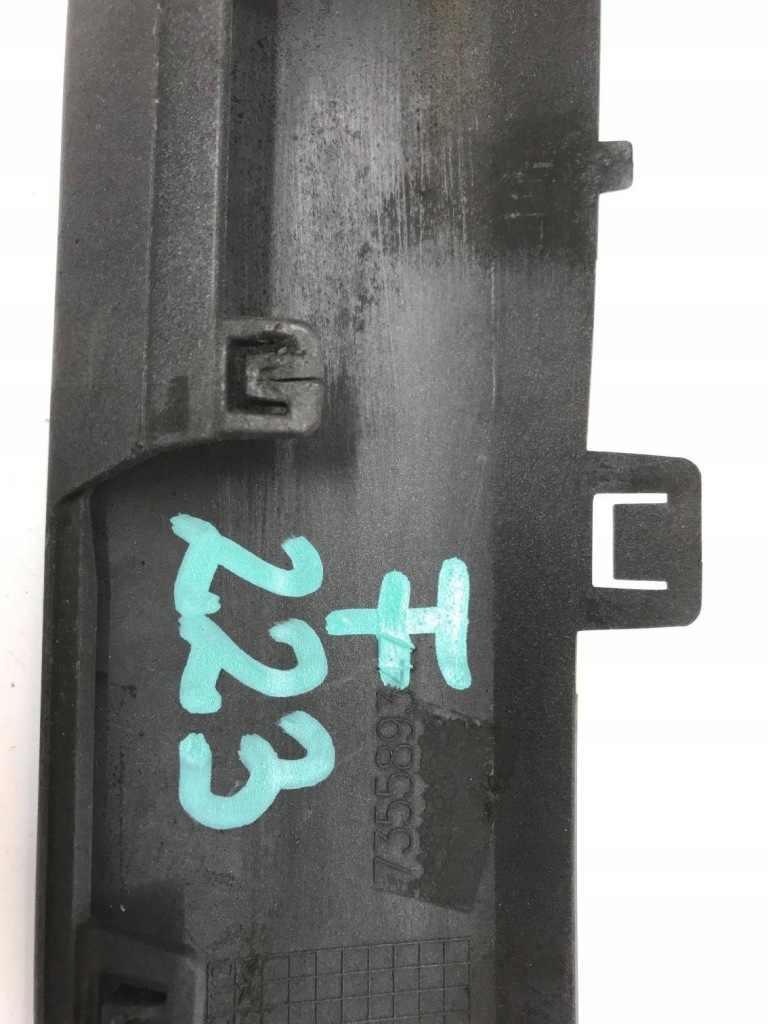 Решётка решётка  средняя бампер перед передний jeep renegade 14-18 735589347 с Разборки