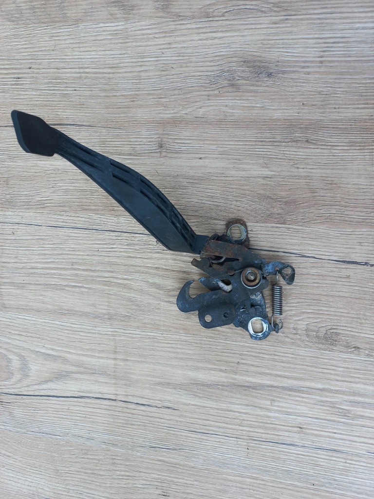 фото №1, Замок капот citroen ds4