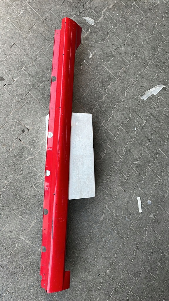 фото №1, Kia picanto 2008- накладка порог правая