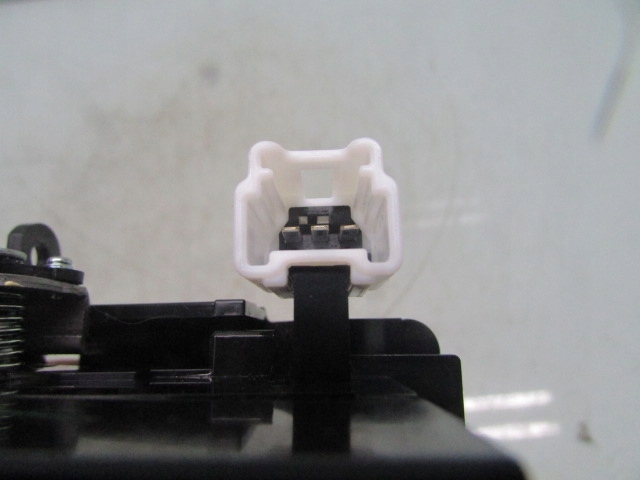 фото №9, Infiniti m m35h 11r бардачок пепельница