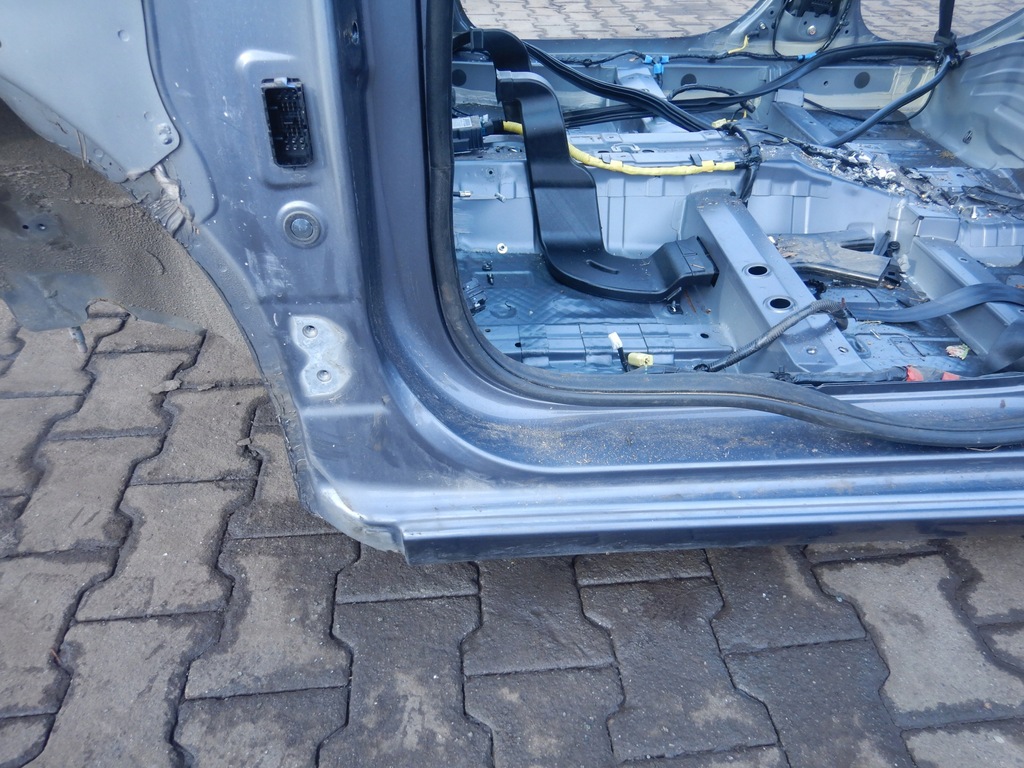 фото №9, Hyundai i20 ii 2 14- порог левый блок двигателя средний v3g