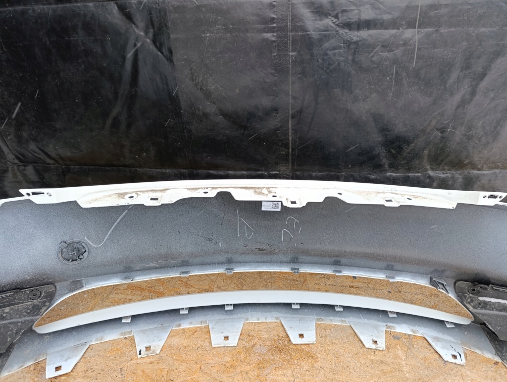 Бампер перед передній tesla 3 lift highland 23- 1781565-33-a z13 Оригінал