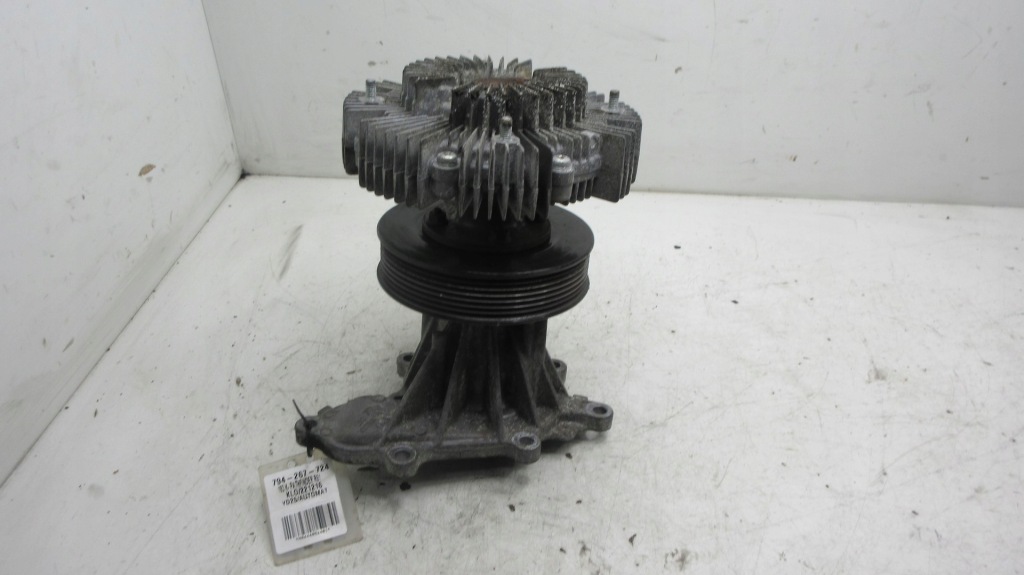 фото №1, Nissan navara d40 2.5 dci насос wody вискомуфта vis