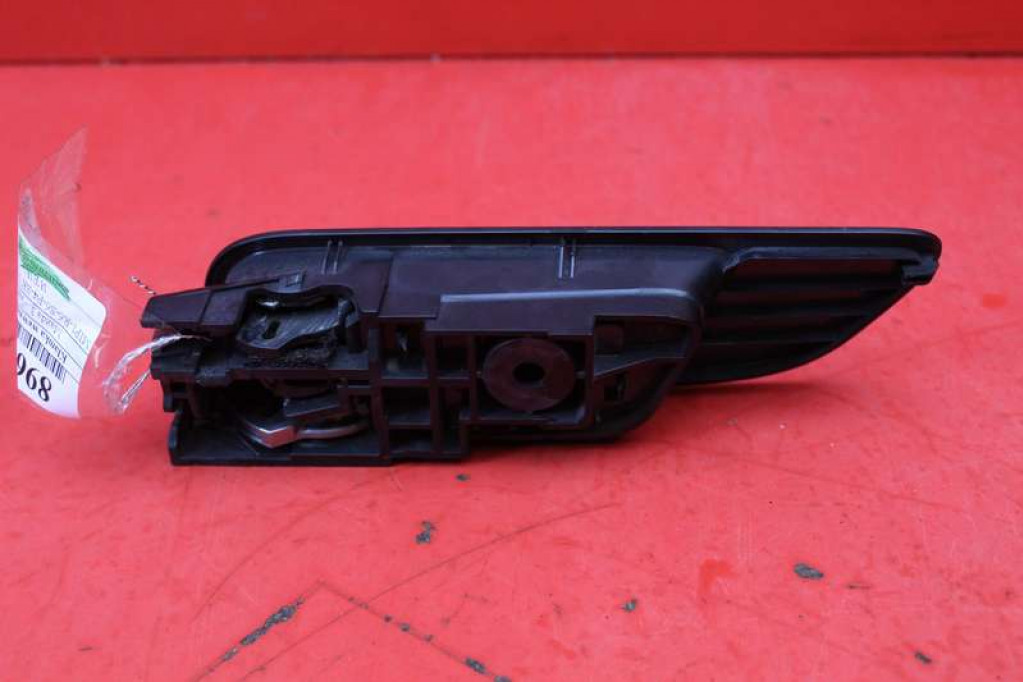 фото №3, Ручка внутренняя правая перед mazda 3 2 ii bl 09-13