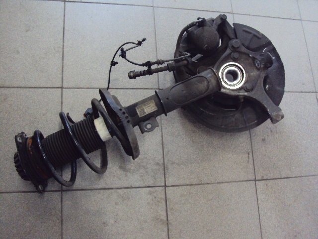 фото №4, Mcperson поворотный кулак левый перед opel insignia b 2.0d