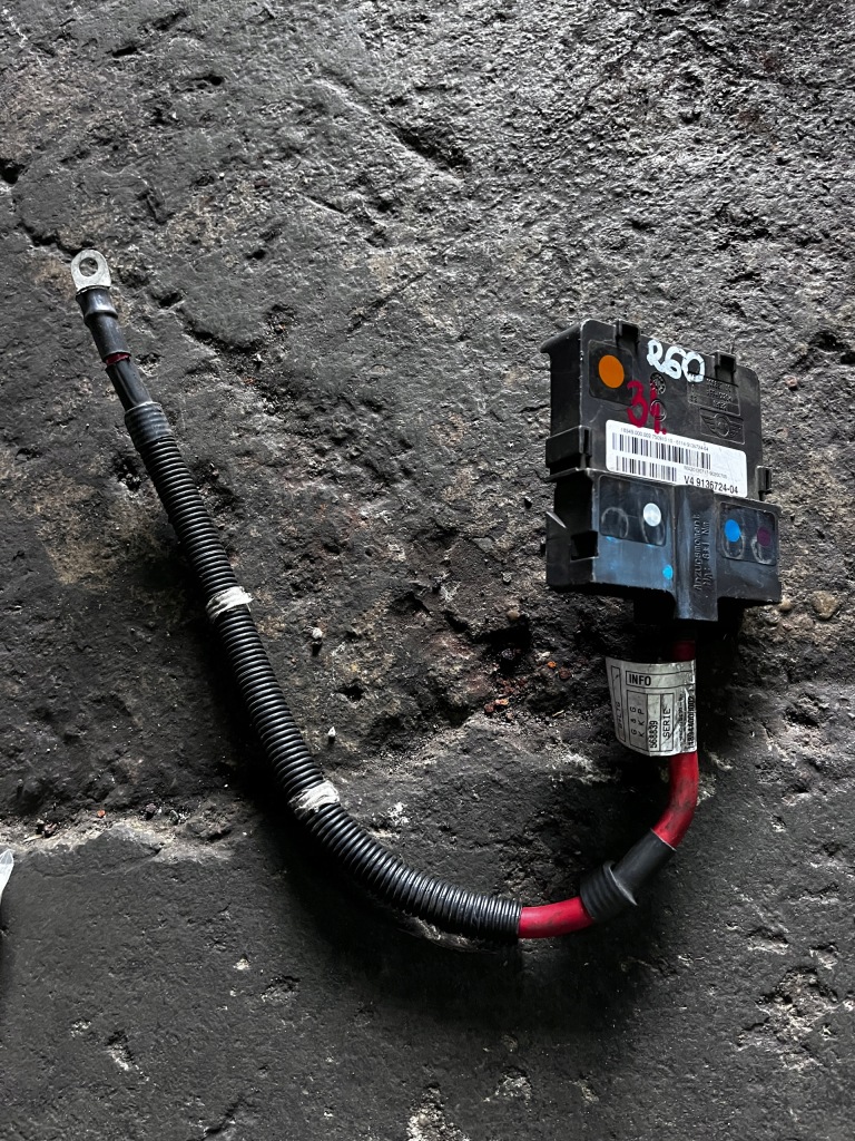 Купить Mini r56 r60 r61 распределитель клемма плюсовая 9136724