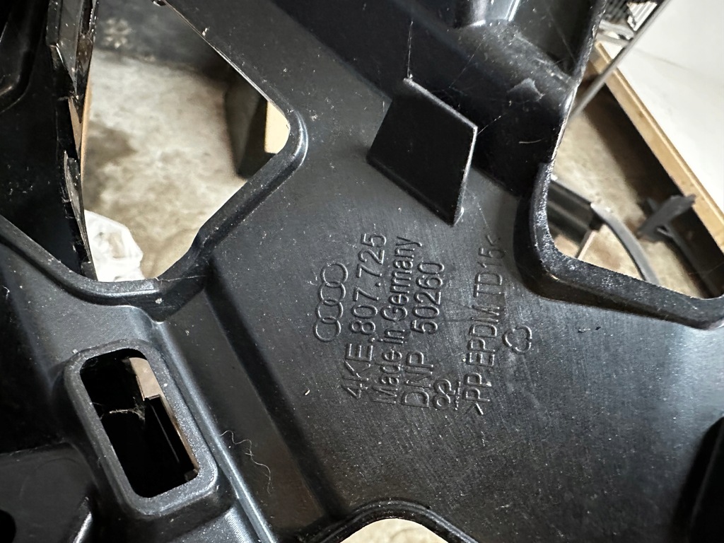 фото №8, Audi q8 e tron s-line lift бампер передній перед 2023-