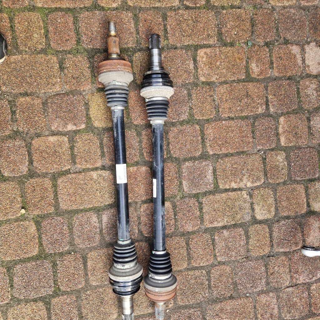 фото №1, Porsche panamera 971 2024 r привідний вал задня 971501201aa