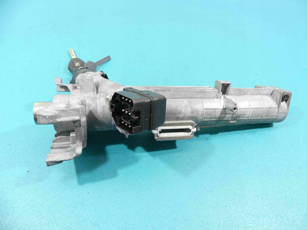 фото №14, Бортовой компьютер набор bmw x3 e83 0281014176 2.0d 150km