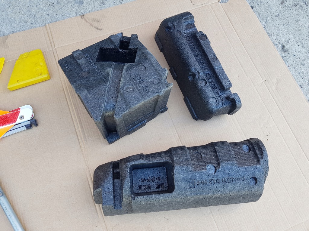 фото №8, Набір do перемикання колеса / домкрат + ключ + трикутник + інструменти / audi a2