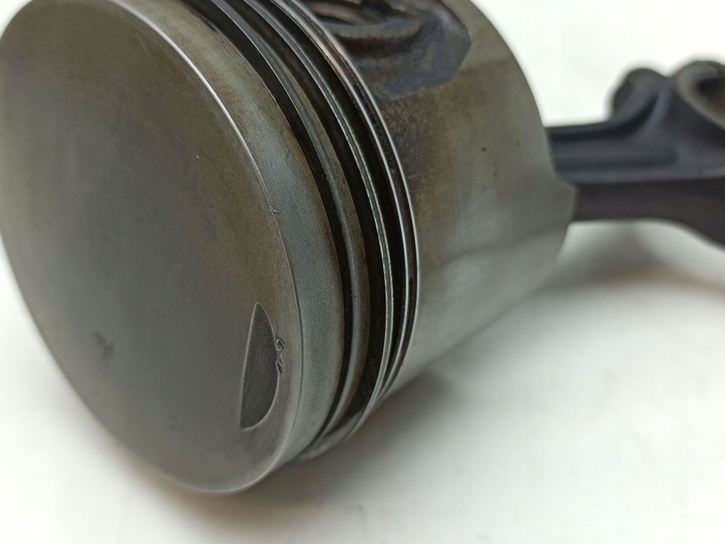 фото №11, Mercedes-benz s w126 1985 поршень з шатун