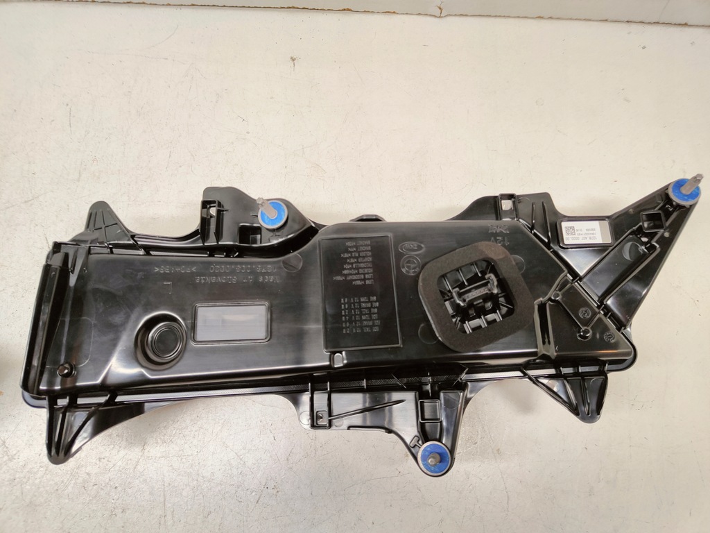 фото №10, Bmw xm g09 2023- лампа задня led ліва комплект