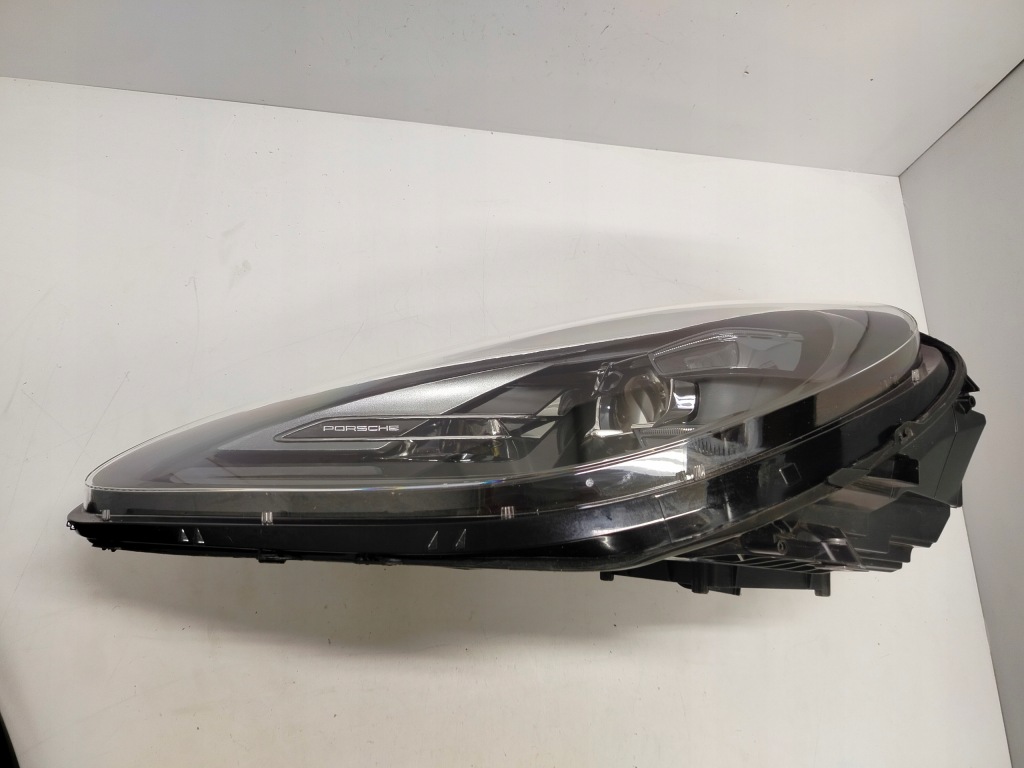 Porsche macan рестайлінг  full led excl ece rv фара правий ліва Київ