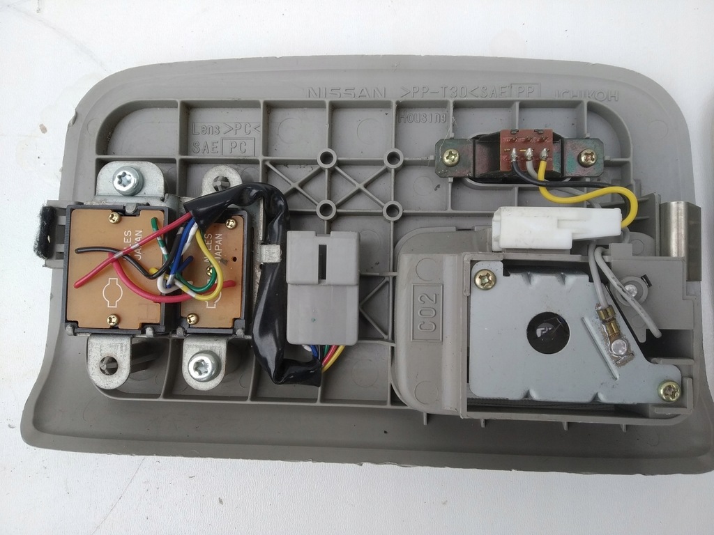 фото №4, Лампа свет салона кабины nissan x-trail t30