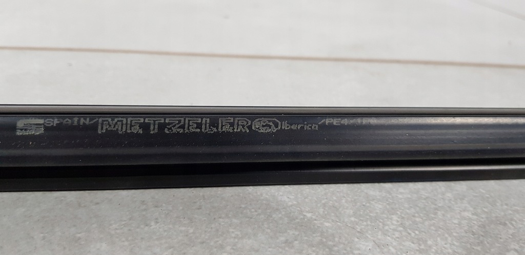 фото №5, Seat leon ii прокладка стекло левый перед 1p0837471b