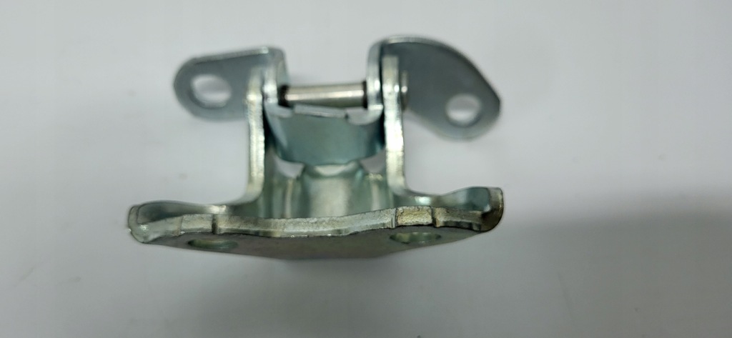 фото №8, Auris yaris ii verso c-hr петля двері правий задня góra верхній 68750-0h010