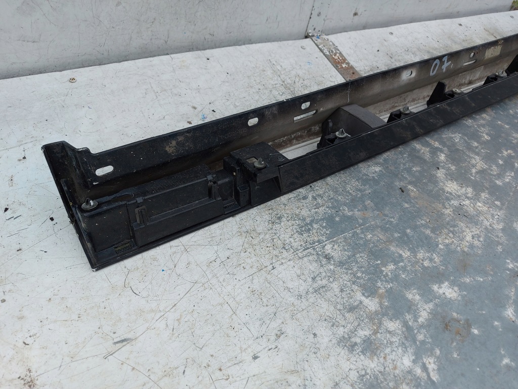 фото №7, Jaguar xe sport молдинг поріг накладка поріг лівий