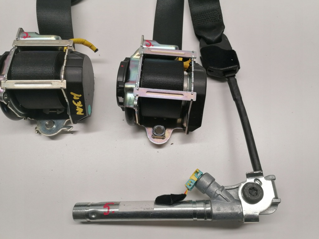 Jeep avenger ремни безопасности перед задняя оригинал seat ремни 2023- в Украине