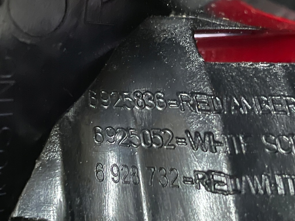 фото №12, Nowa оригинальная лампа задняя mini cooper r50 r53 one d s works правая rh задняя