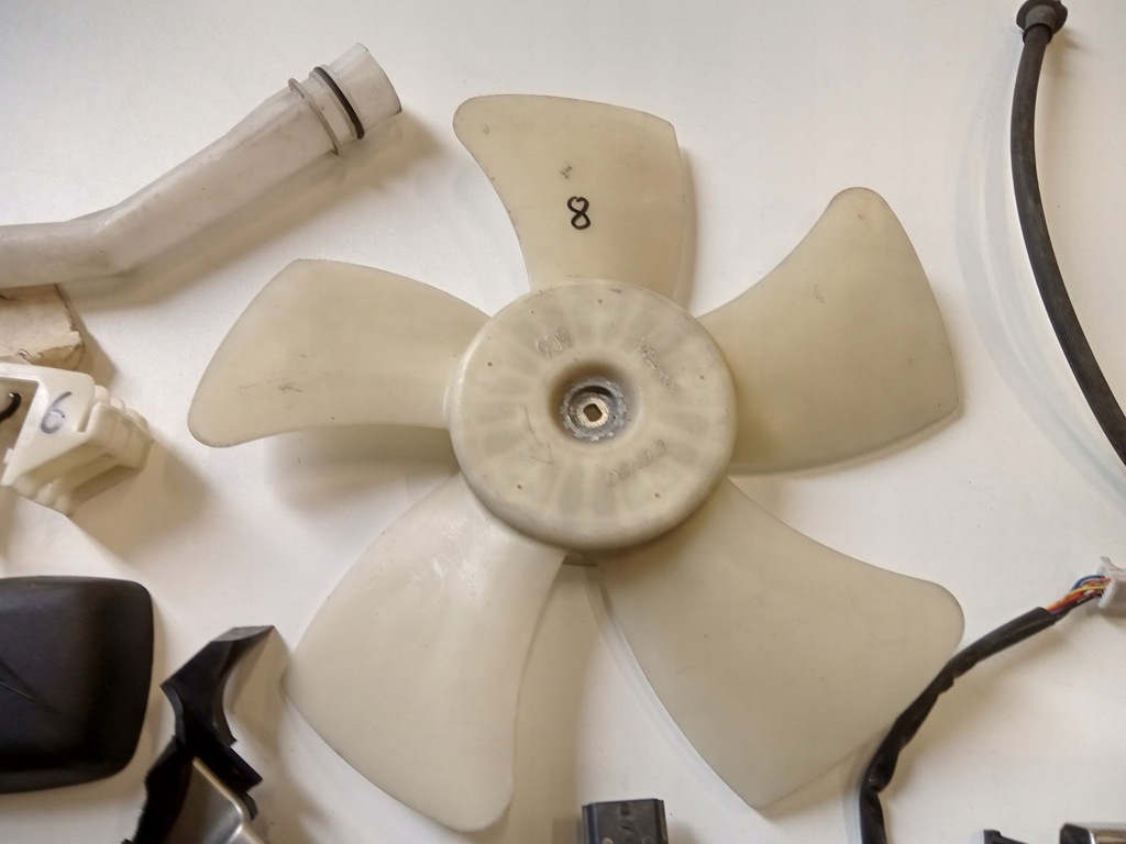 фото №8, Пластик рамка панель крышка вентилятор infiniti g35 g37 nissan 350z