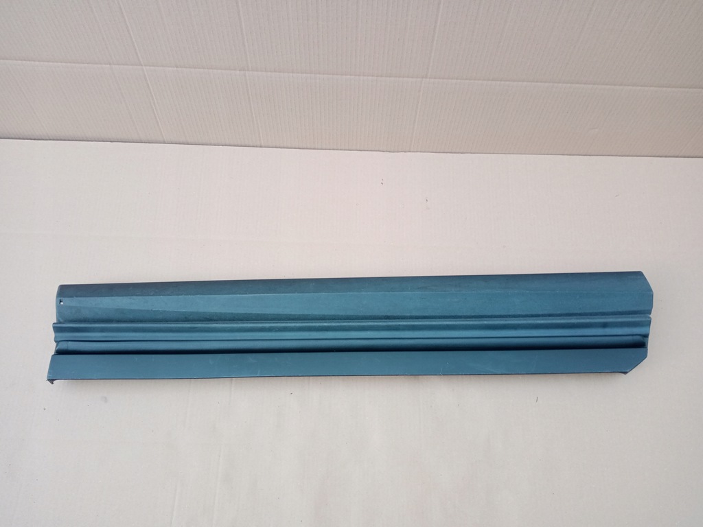 фото №1, Lexus rx 200t левая молдинг дверь перед 2015r