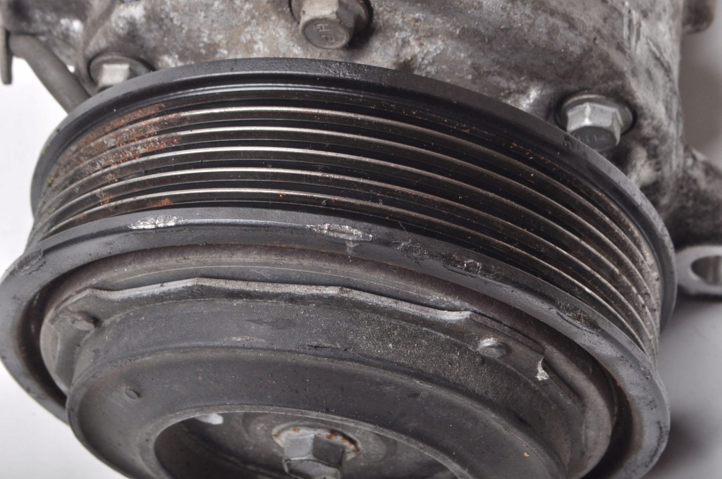 Bmw f44 f40 2.0 компрессор кондиционера 7948797 с Разборки