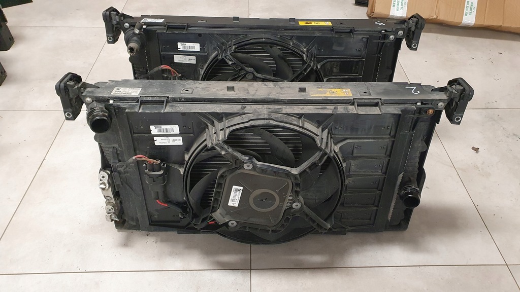 фото №1, Bmw i3 радіатор вентилятор pas передній