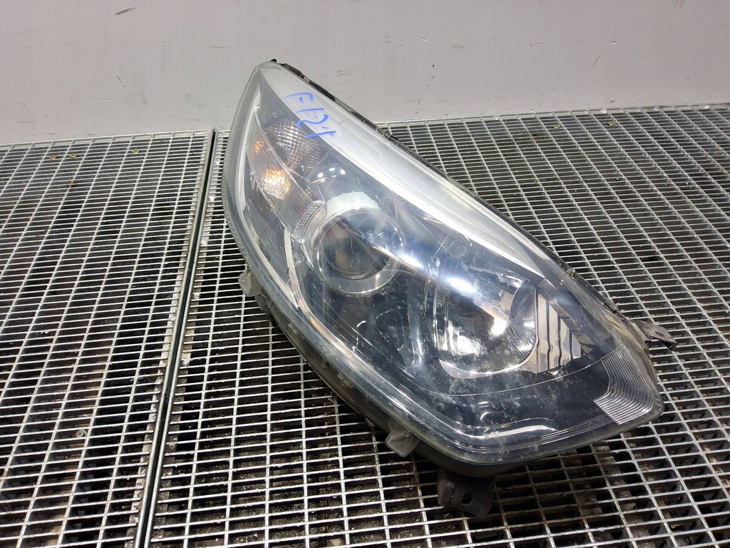 фото №1, Фара перед сторона правая renault captur 1305237130