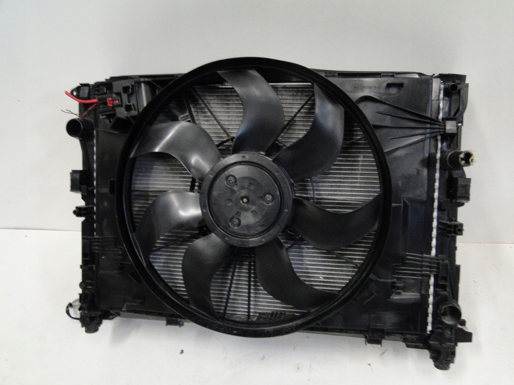 Mercedes комплект радиатор woda кондиционер nt вентилятор c klasa 205 w205 в Украине