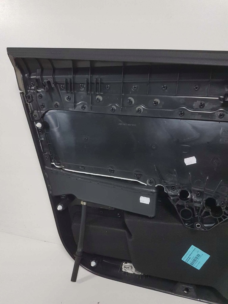 фото №7, Skoda superb iii обшивка дверь правый перед europa