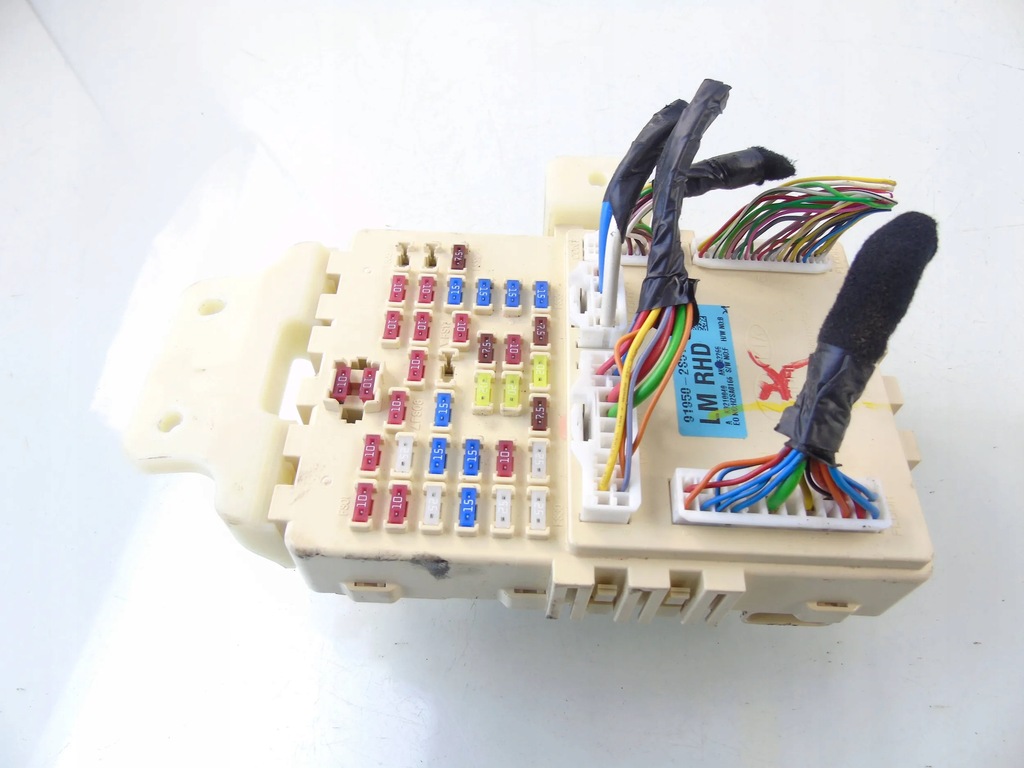 фото №1, Коробка модуль bsi hyundai ix35 91950-2s511