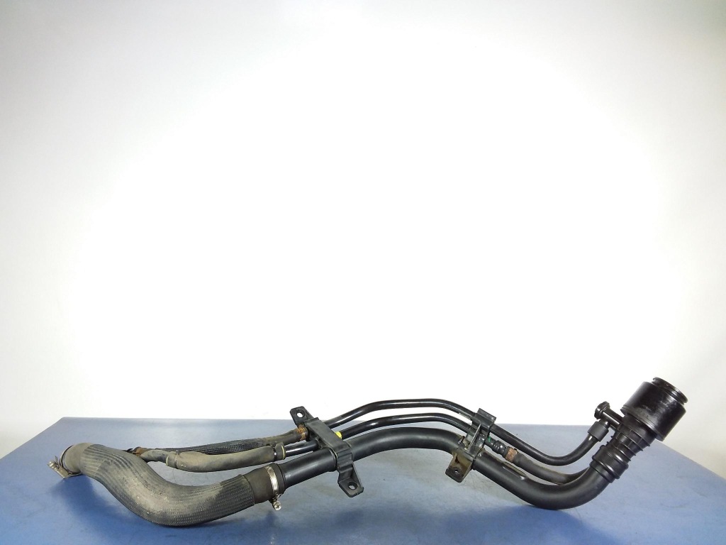 фото №3, Hyundai tucson iii 1.7 crdi труба заливная горловина топлива