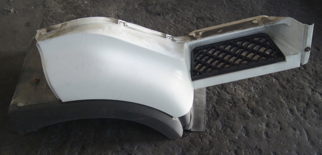 фото №1, Підніжка верхній з над колесом правий renault premium dxi