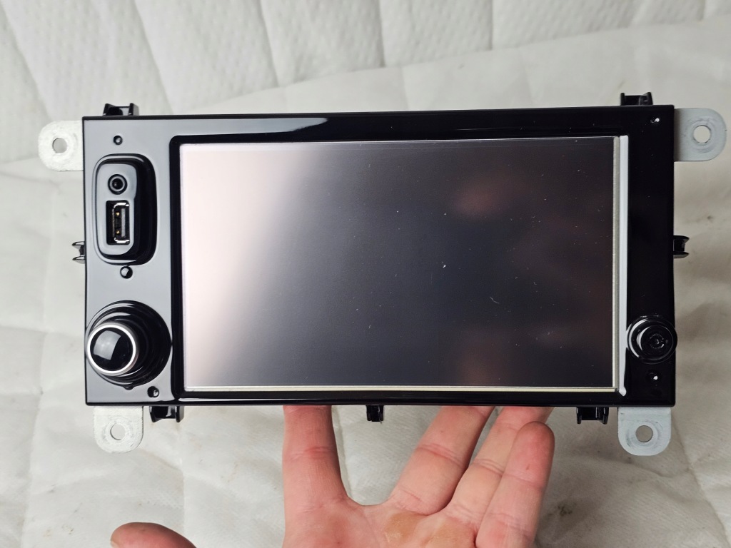 фото №2, Радио дисплей navi навигация монитор renault clio iv 281159492r