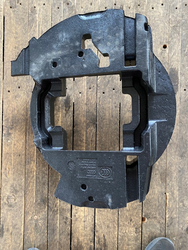 фото №1, Audi q7 4m пенополистирол багажника 4m0864501j