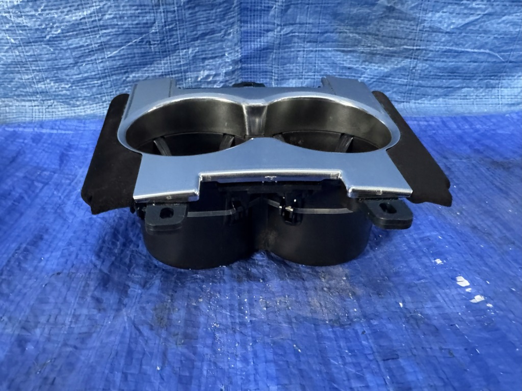 Держатель на кружки ds7 рестайлинг  9810059177 Киев