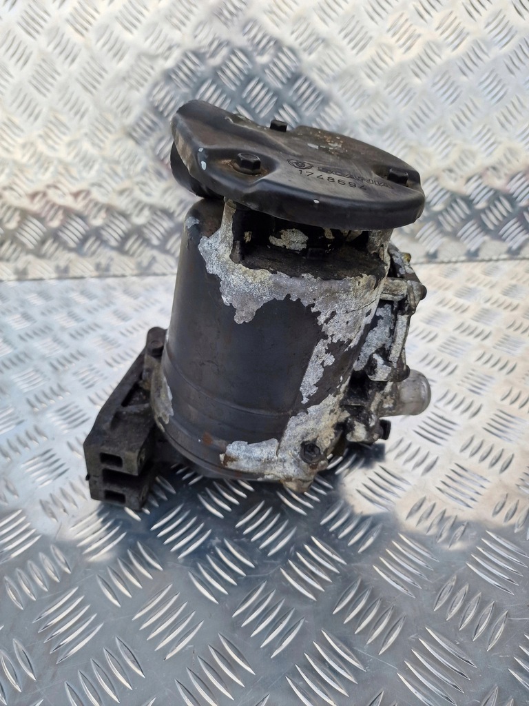 фото №2, Вентиляция картера двигателя scania r xpi