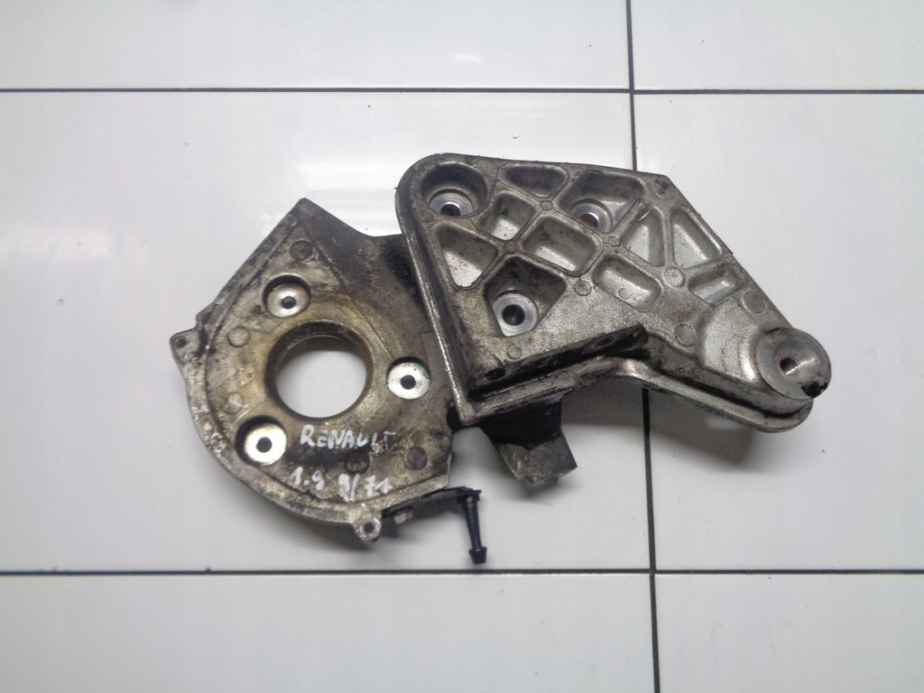 фото №1, Renault scenic iii 1.9dci кронштейн насоса топлива 791725