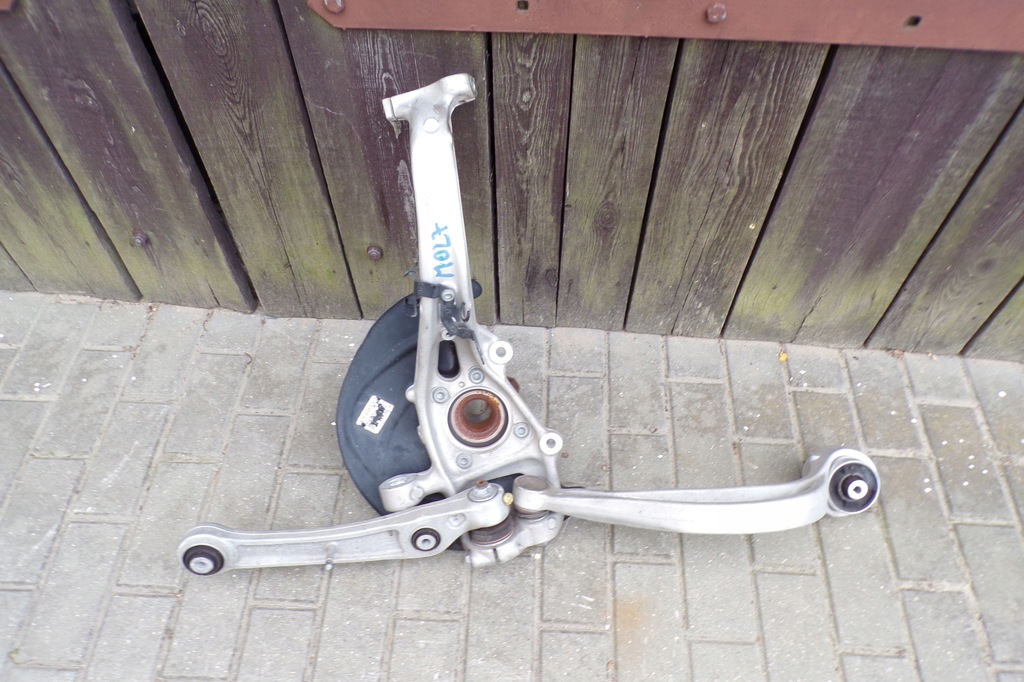 фото №4, Поворотний кулак важелі 4m0407560 q7 q8 touareg iii