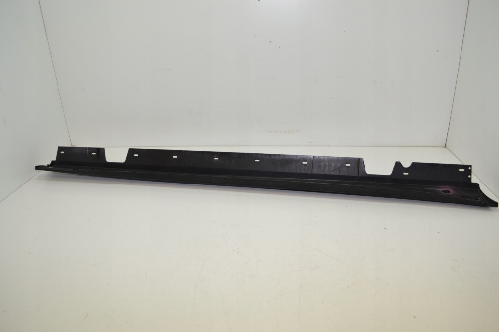 Bmw e90 lci black saphire молдинг накладка порог левая Доставка