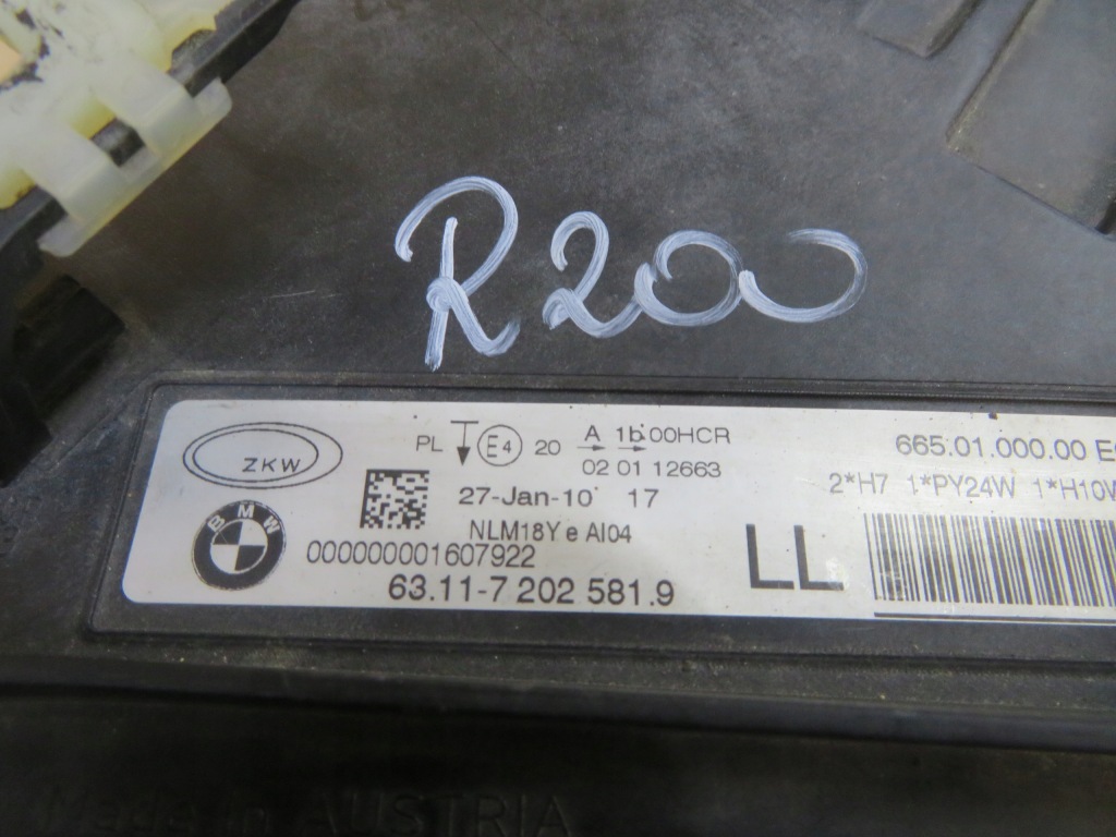 Лампа лівий перед bmw e90 e91 3 рестайлінг  07- 631172025819 Зі Шроту