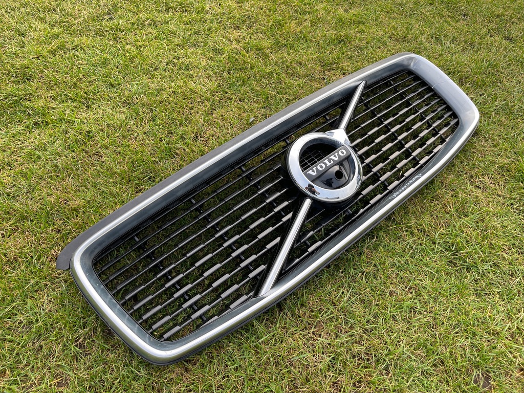 фото №2, Volvo xc90 ii 2 r-design kartka решётка радиатора решётка радиатора радиатора камера 31408442